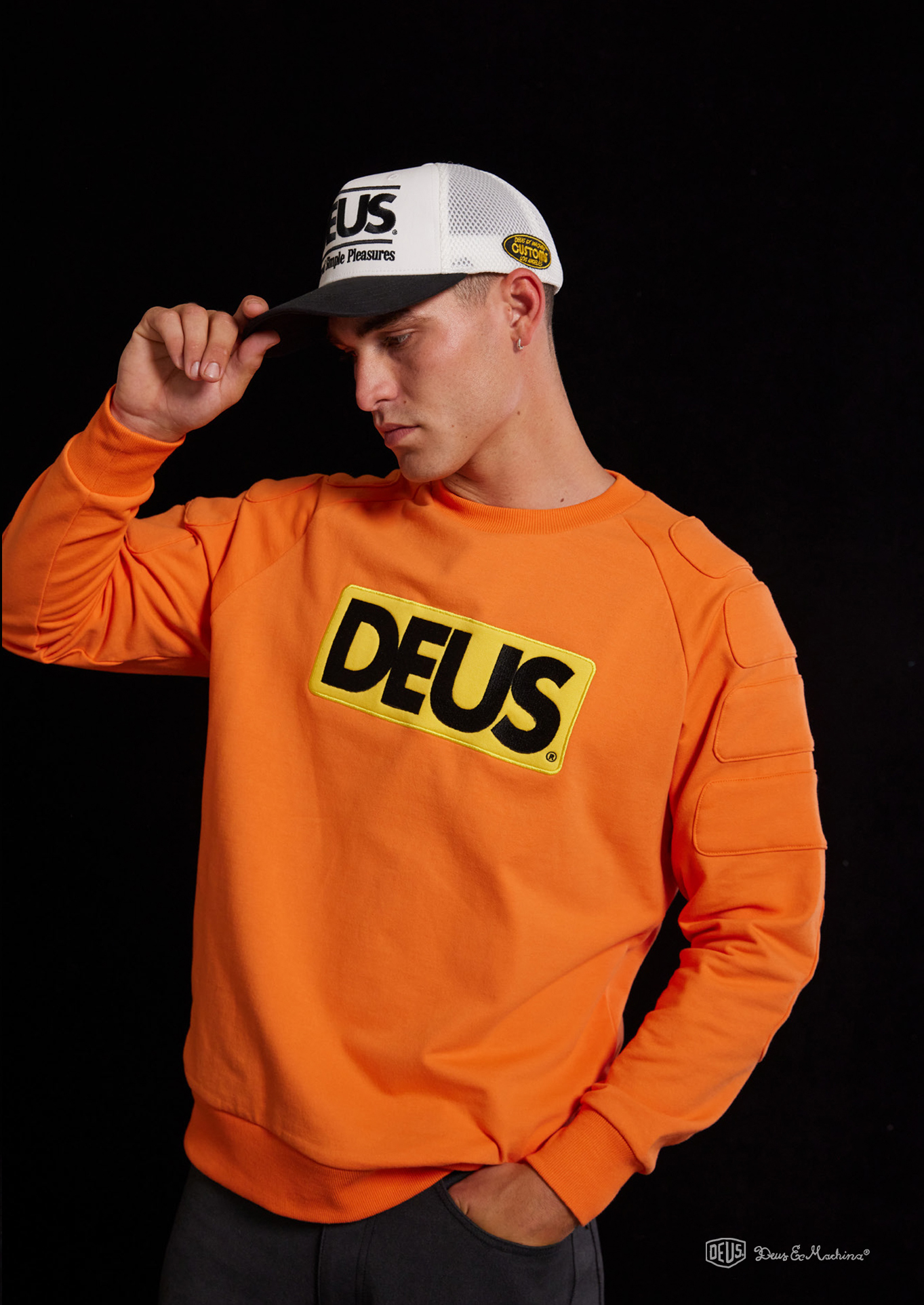 11FW24-Seasonal-+-Classics-Catalogue-2