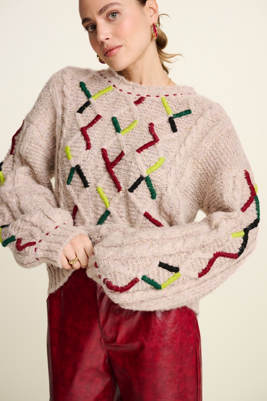 2023_12_08_POM_JILL_FW242567046 大