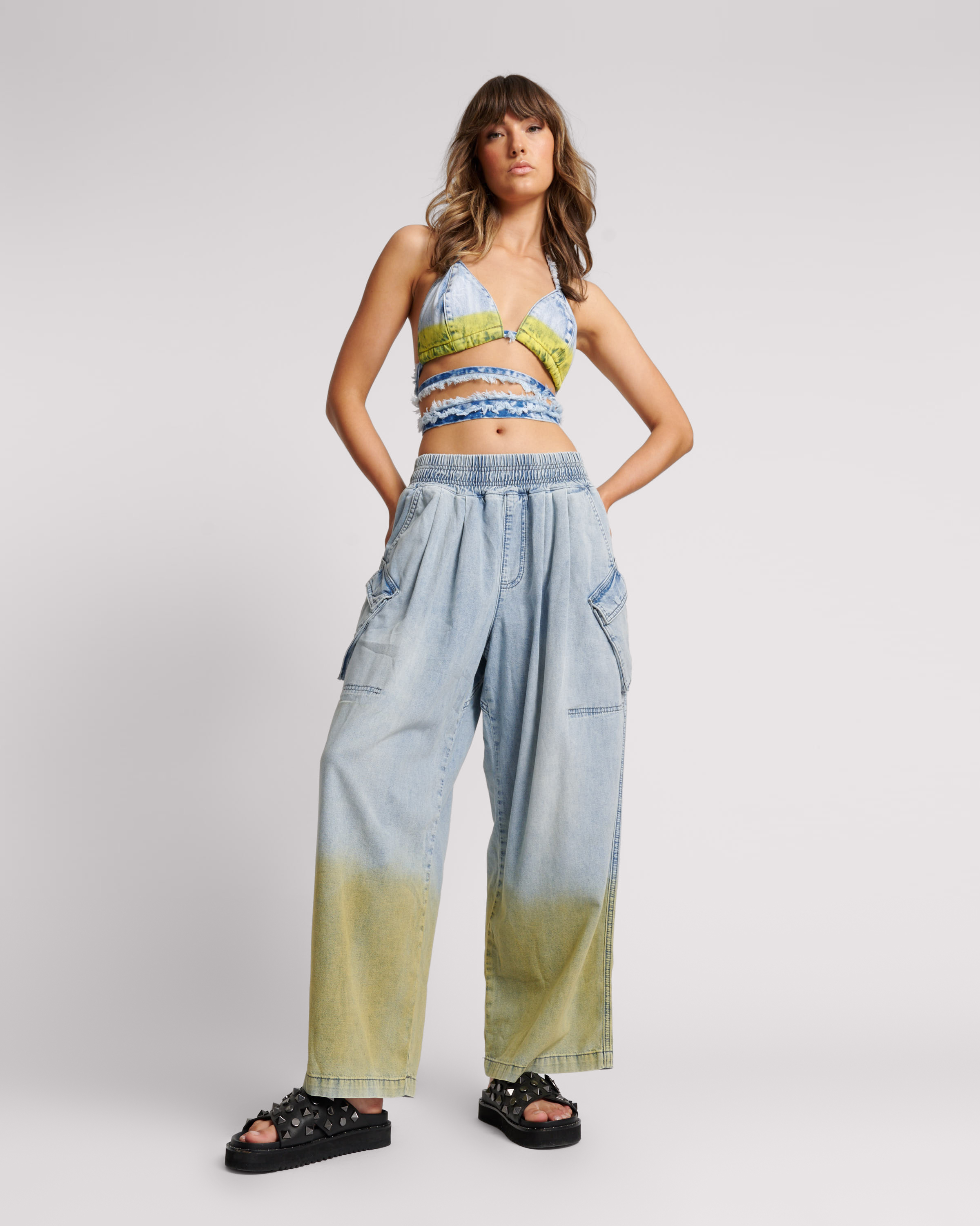 26434_GOLDENHOUR_11_1